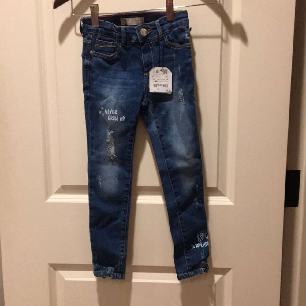 NWT Zara girls graphic distressed denim jeans size 6